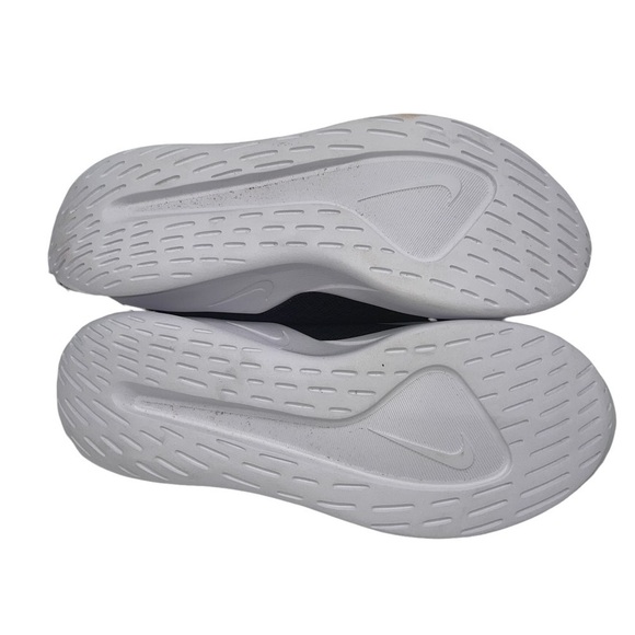 NIKE Viale SLP Black/White-Oil Grey | Size 9.5 | EUC - Picture 5 of 9